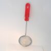 Małe sitko z długą rączką - 4 kolory 4 Małe sitko z długą rączką - 4 kolory