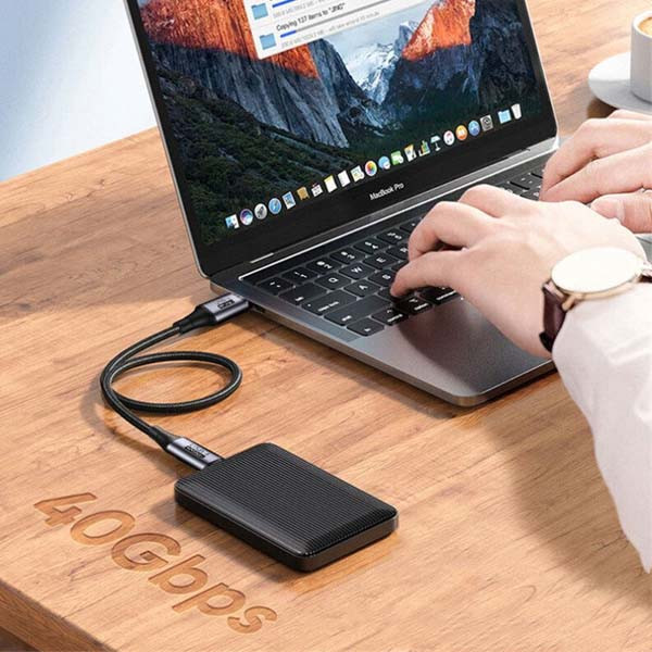 ECONOMY KABEL THUNDERBOLT TYP-C DO TYP-C 40Gbps WZMACNIANY 1M CZARNY PD 8K 60Hz 100W 4 ECONOMY KABEL THUNDERBOLT TYP-C DO TYP-C 40Gbps WZMACNIANY 1M CZARNY PD 8K 60Hz 100W - obrazek 4